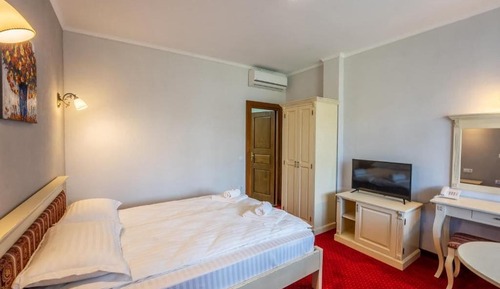 Habitación superior con 1 cama doble o 2 individuales