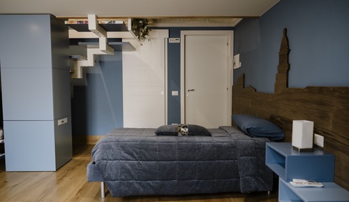 Habitación superior, vistas a la ciudad (Farfalla)