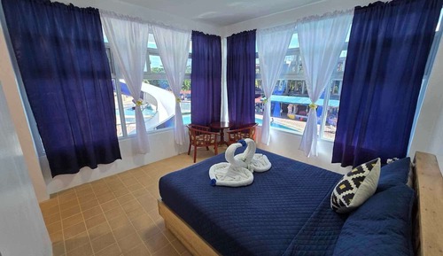 Apartamento de luna de miel, 1 cama de matrimonio, no fumadores, vistas a la piscina