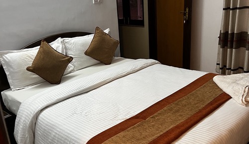 Habitación básica doble, vistas al jardín