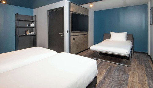 Habitación, 1 cama doble con sofá cama (Double or Twin room)