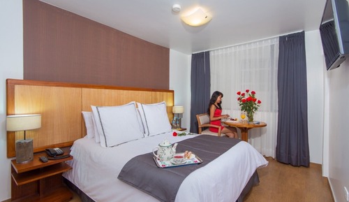 Habitación de luna de miel con 1 cama doble o 2 individuales, 1 cama doble