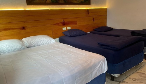 Habitación triple clásica