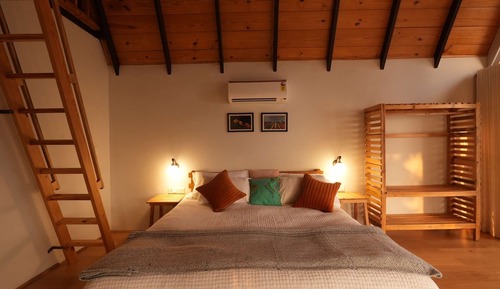 Habitación, 1 habitación (Godhuli Surai)