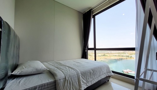 Apartamento económico, 2 habitaciones, vistas al mar