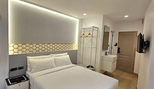 Habitación estándar, 1 cama de matrimonio, sin ventanas