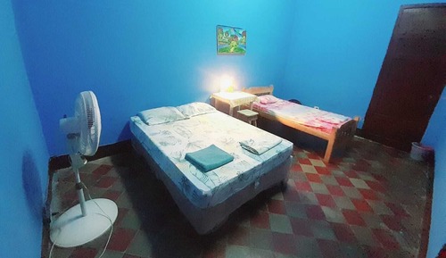 Habitación triple clásica, 1 habitación, vistas al jardín