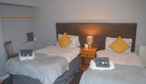 Habitación estándar con 2 camas individuales