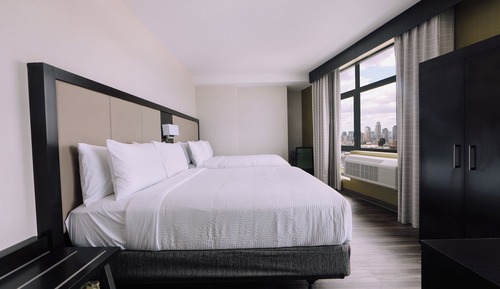 Habitación estándar, 1 cama de matrimonio grande (NYC Skyline View)