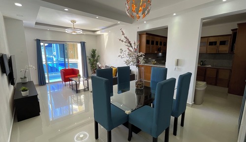 Apartamento City, 3 habitaciones, balcón