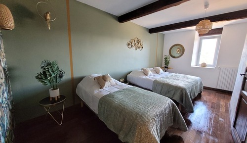 Habitación triple Confort, baño privado (La Zénitude)