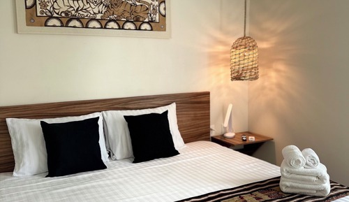 Habitación estándar, 1 cama de matrimonio grande, no fumadores, vistas a la piscina