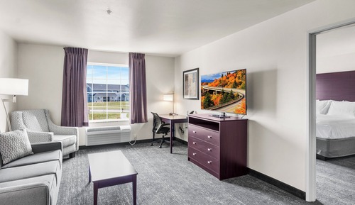 Suite, 1 cama de matrimonio grande con sofá cama (Extended Stay | ADA)