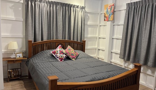 Standard Double Room, Shared Bathroom