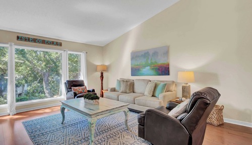 Casa (2 Bedrooms)