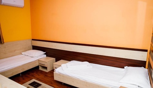 Habitación económica con 2 camas individuales