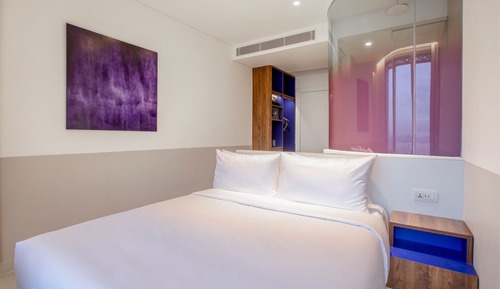 Habitación Deluxe, 1 cama doble, vistas a la ciudad