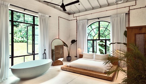King Suite with Paddy Field View