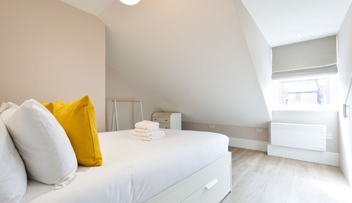 One Bedroom Apartment