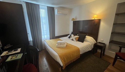Habitación doble, baño privado (Chambres 2 et 3)
