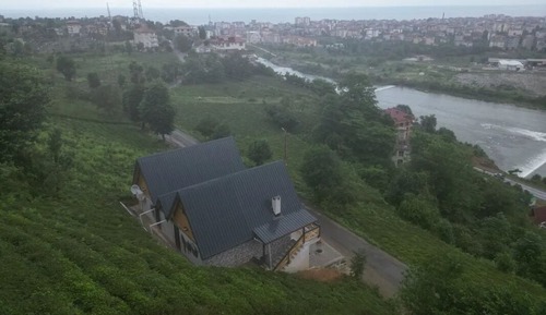 Business Chalet