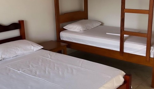 Habitación cuádruple básica