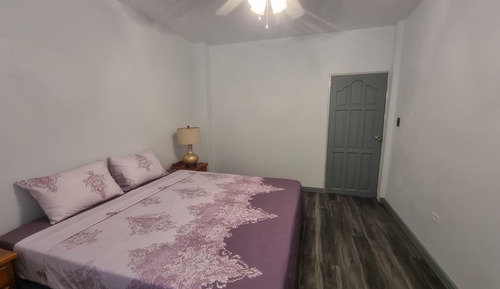 Apartamento familiar, 2 habitaciones, no fumadores, acceso a la piscina