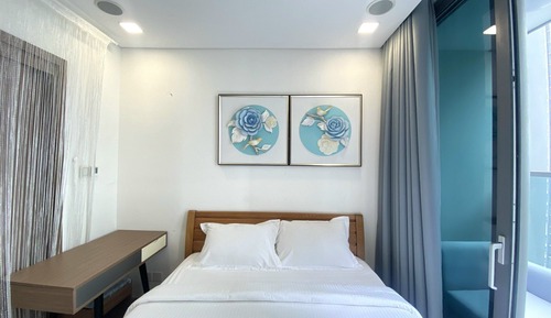 Apartamento de lujo, 1 cama de matrimonio grande, vistas a la ciudad