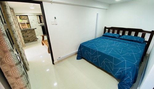 Apartamento económico, 3 habitaciones, cocina