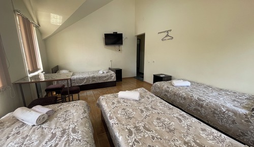 Habitación cuádruple estándar