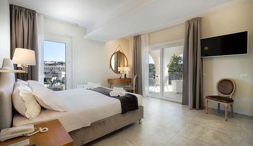 Suite superior, 1 cama de matrimonio grande con sofá cama, terraza