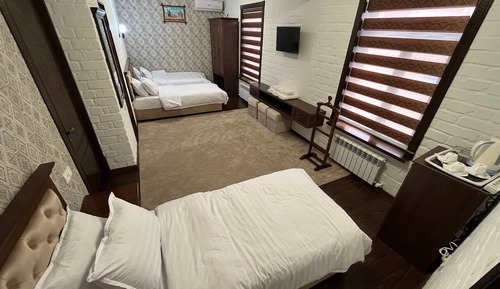 Habitación triple básica