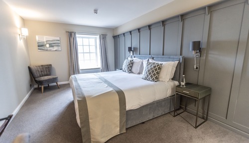 Habitación estándar doble, 1 cama de matrimonio grande, vistas al jardín