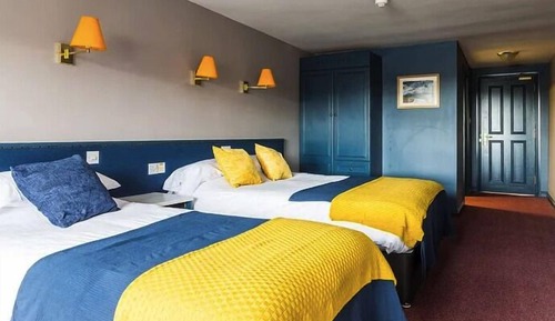 Habitación con 1 cama doble o 2 individuales