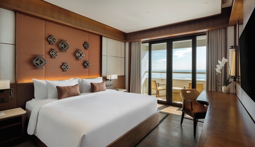 Deluxe Suite Ocean View