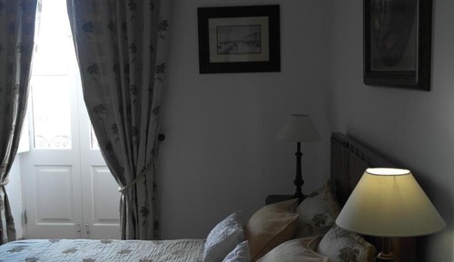 Habitación clásica con 1 cama doble o 2 individuales