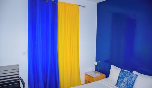 Habitación básica doble, 1 cama doble, vistas a la ciudad