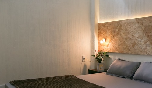 Habitación estándar doble, 1 cama doble, no fumadores, baño compartido