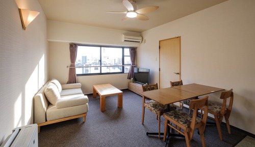 Apartamento, varias camas, no fumadores, vistas al río (Junior Suite,Cleaning Fee Extra)