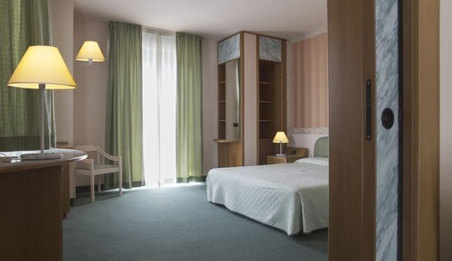 Habitación cuádruple básica