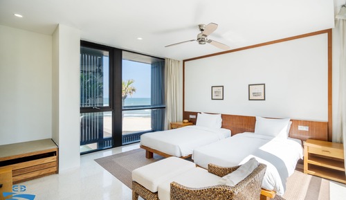 Villa Deluxe