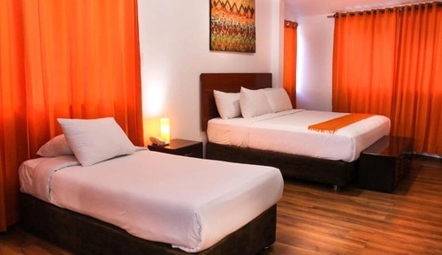 Habitación Confort, varias camas