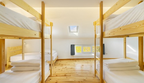 Dormitorio compartido, solo para mujeres, vistas a la ciudad (1 Bed in 6-Bed Dorm)