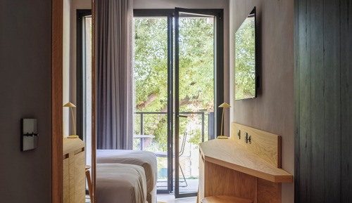 Habitación familiar, balcón