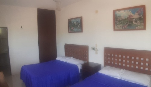 Habitación junior, 2 camas dobles, vistas a la playa