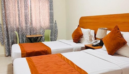 Habitación Confort con 1 cama doble o 2 individuales