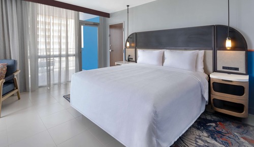 Habitación, 1 cama de matrimonio grande, balcón (Water View)