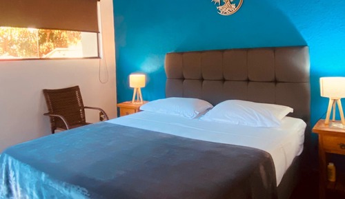 Habitación superior con 2 camas individuales, 1 cama de matrimonio grande