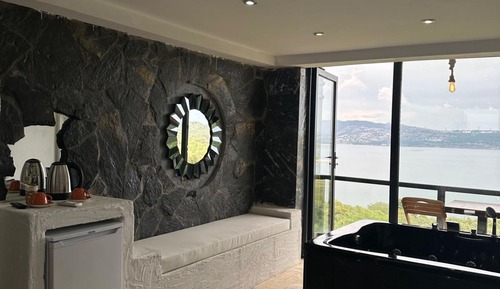 Standard Room with Jacuzzi and Balcony