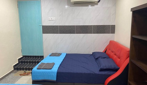 Habitación triple, baño privado